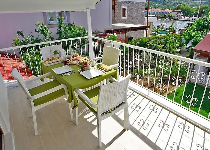 Yarimada Tatil Evi 3* Селемие